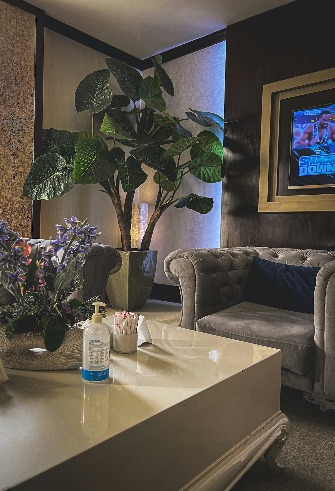 Storm Lounge Bar